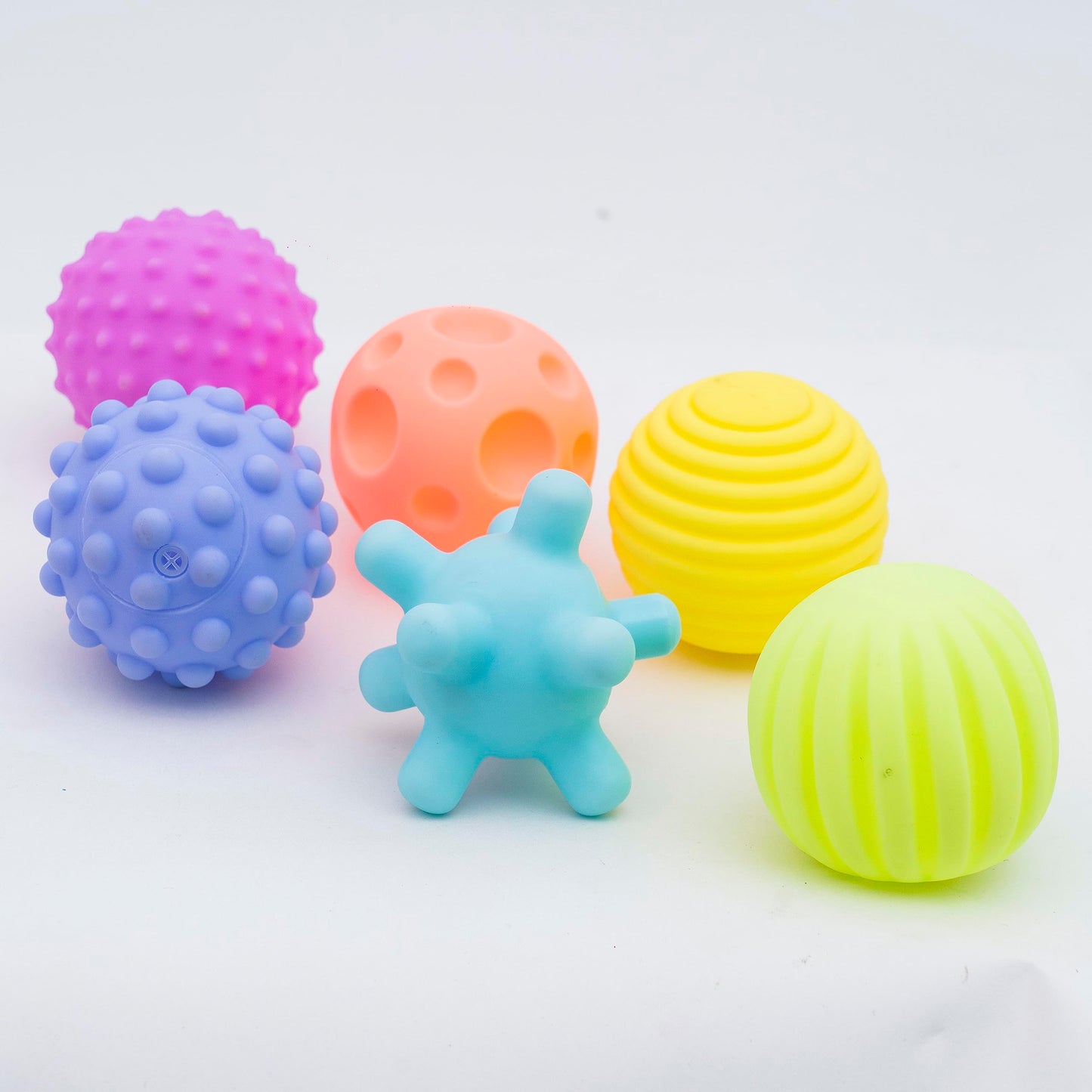 Sensory Balls: Because Babies Need Gains Too 💪 (Pack of 6)