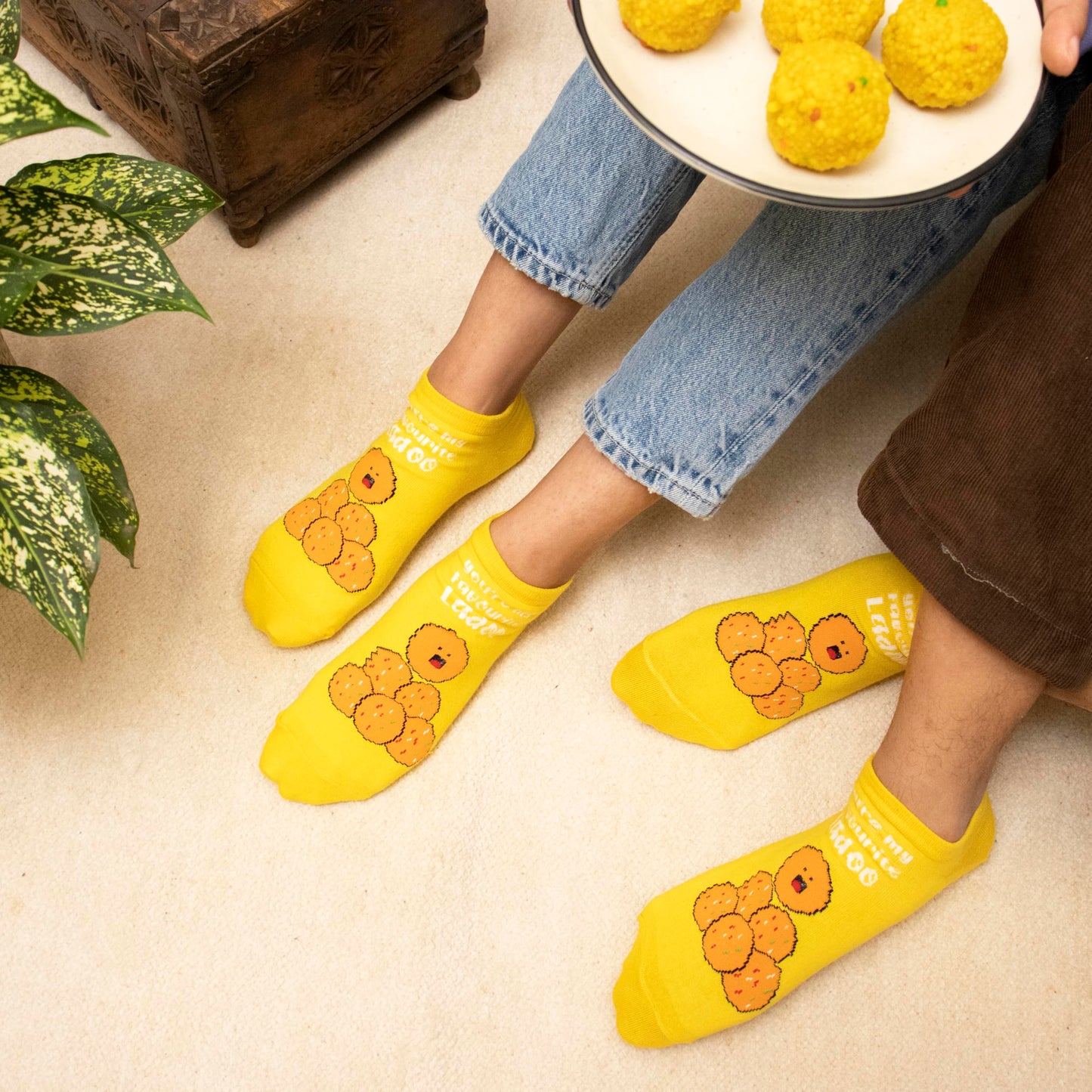 Yellow and orange funky cotton soks